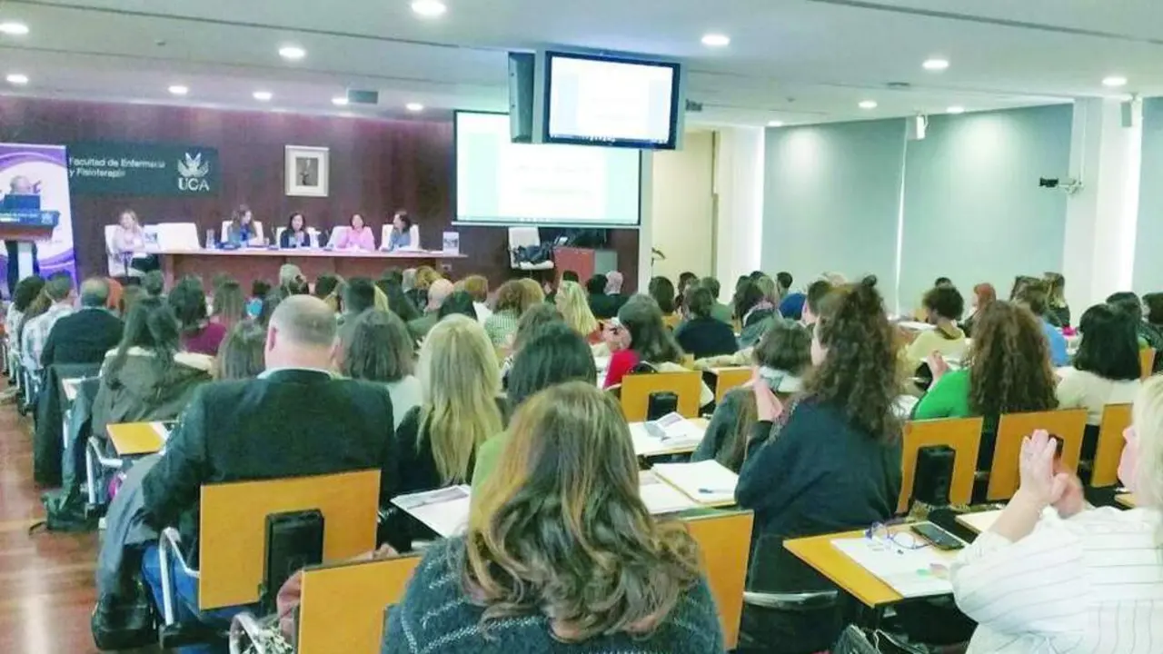 Organizado por Funcop y el Colegio de Psicolog&iacute;a de Andaluc&iacute;a Occidental. - Viva
