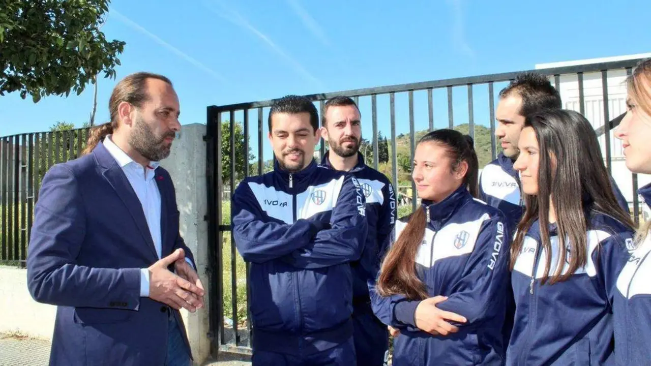 Juan Cass&aacute; con componentes del Inter M&aacute;laga - VM