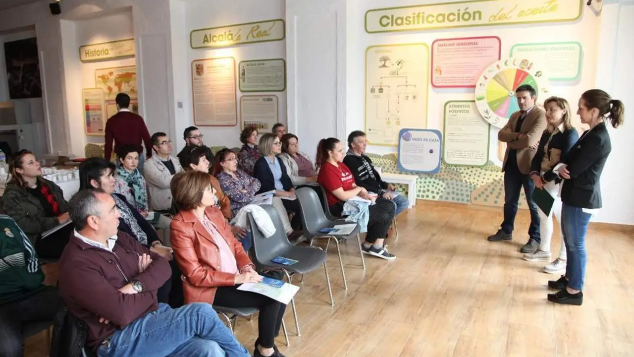Curso de cata y sumiller&iacute;a.  - MAP