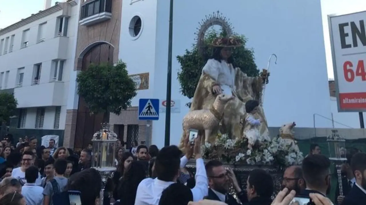 TRASLADO DE LA DIVINA PASTORA A SU TEMPLO.  - @DIVINAPASTORA