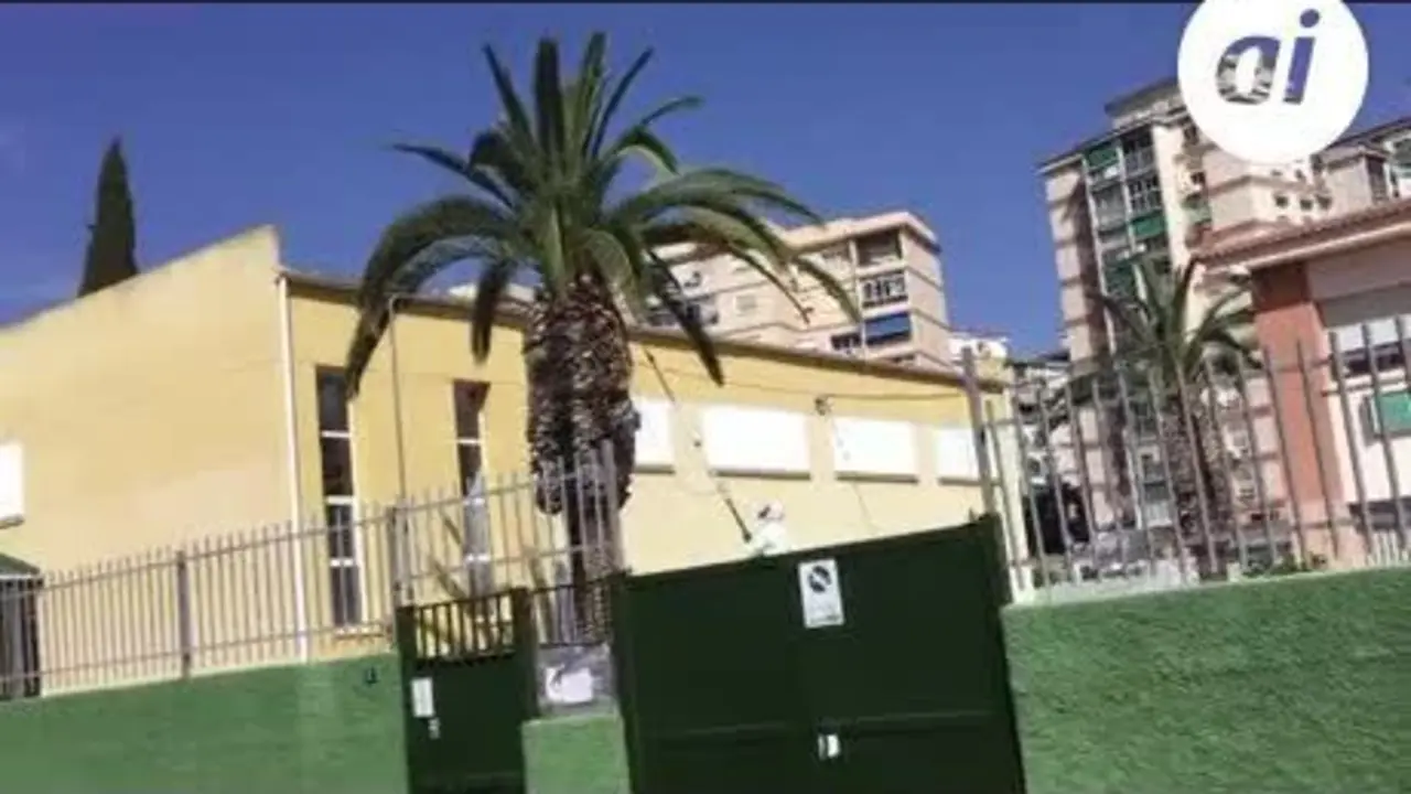 Denuncian fumigaci&oacute;n en un colegio de M&aacute;laga en horario escolar