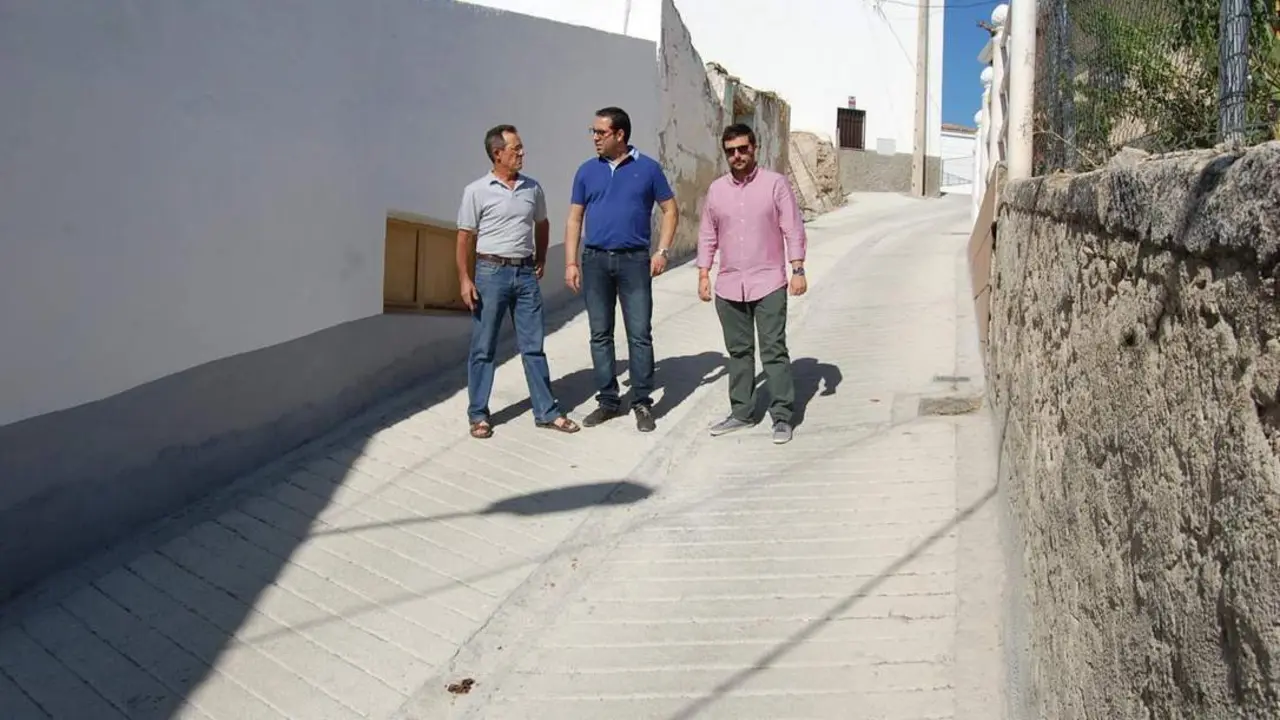 Visita a las actuaciones realizadas en Ermita Nueva.  - 