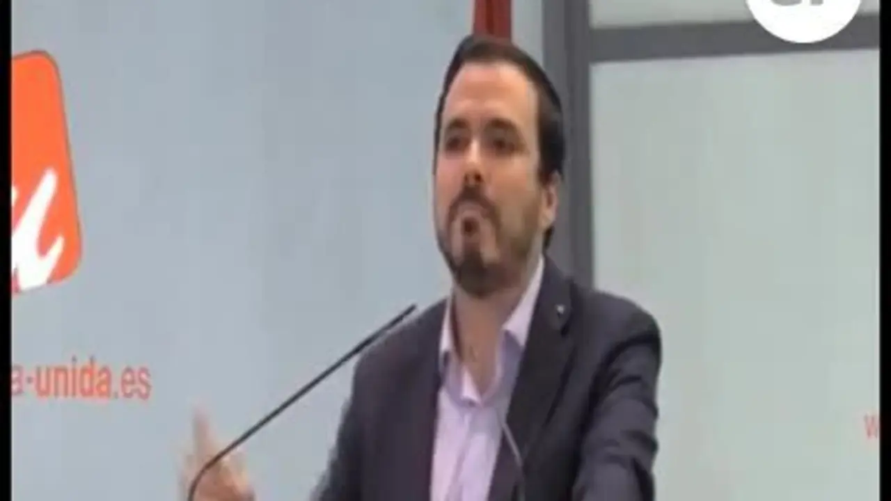 Garz&oacute;n pide centrarse en vencer a Rajoy y a Rivera