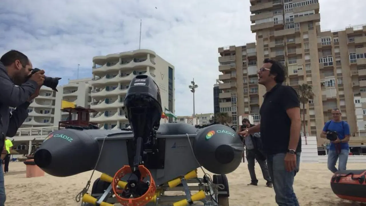 La municipalizaci&oacute;n har&aacute; que "la playa brille como nunca"