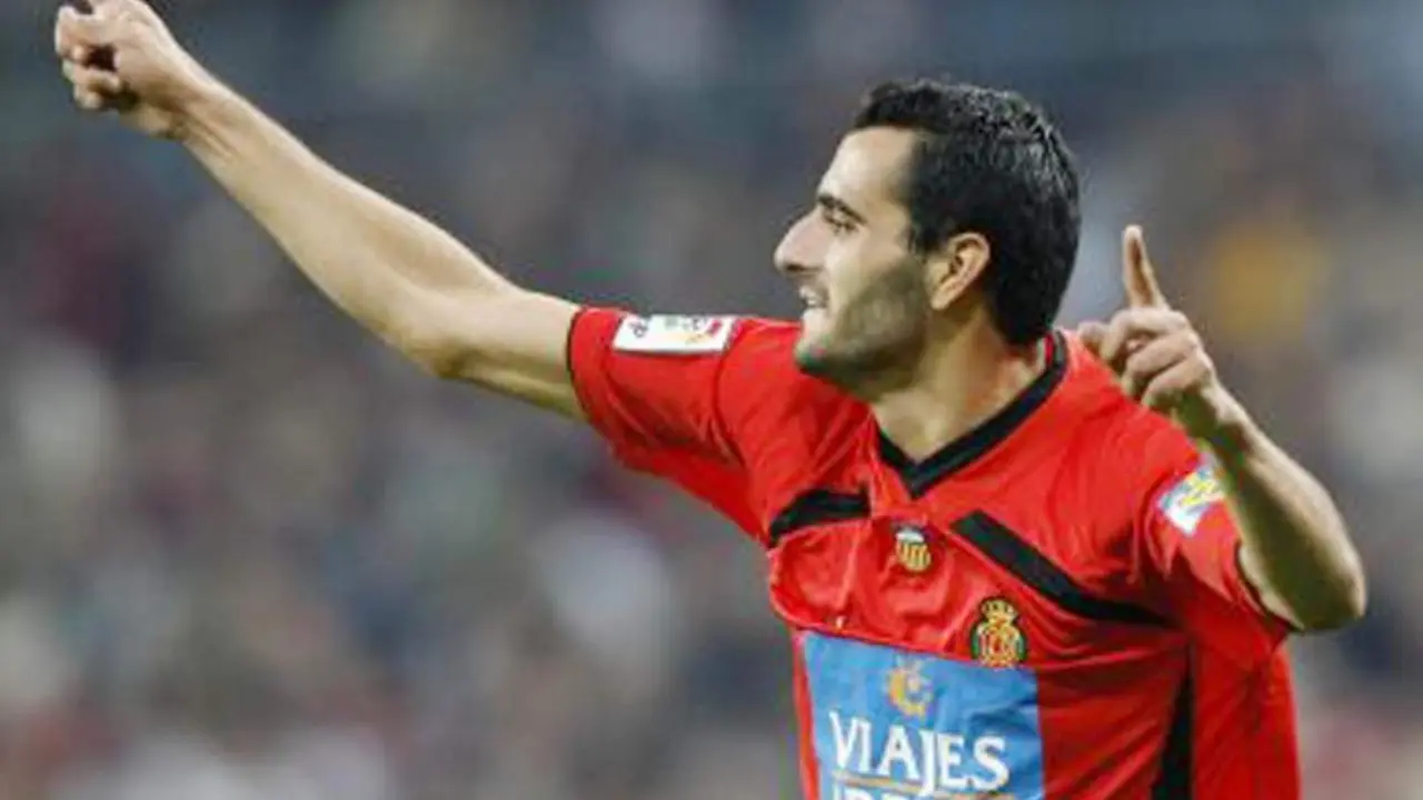 G&uuml;iza jug&oacute; en el Mallorca B y en el Mallorca - A. I.
