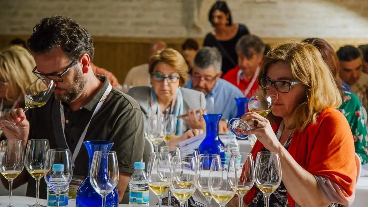 La Mezquita acoge ya las catas m&aacute;s destacadas de Vinoble.  - Cristo Garc&iacute;a