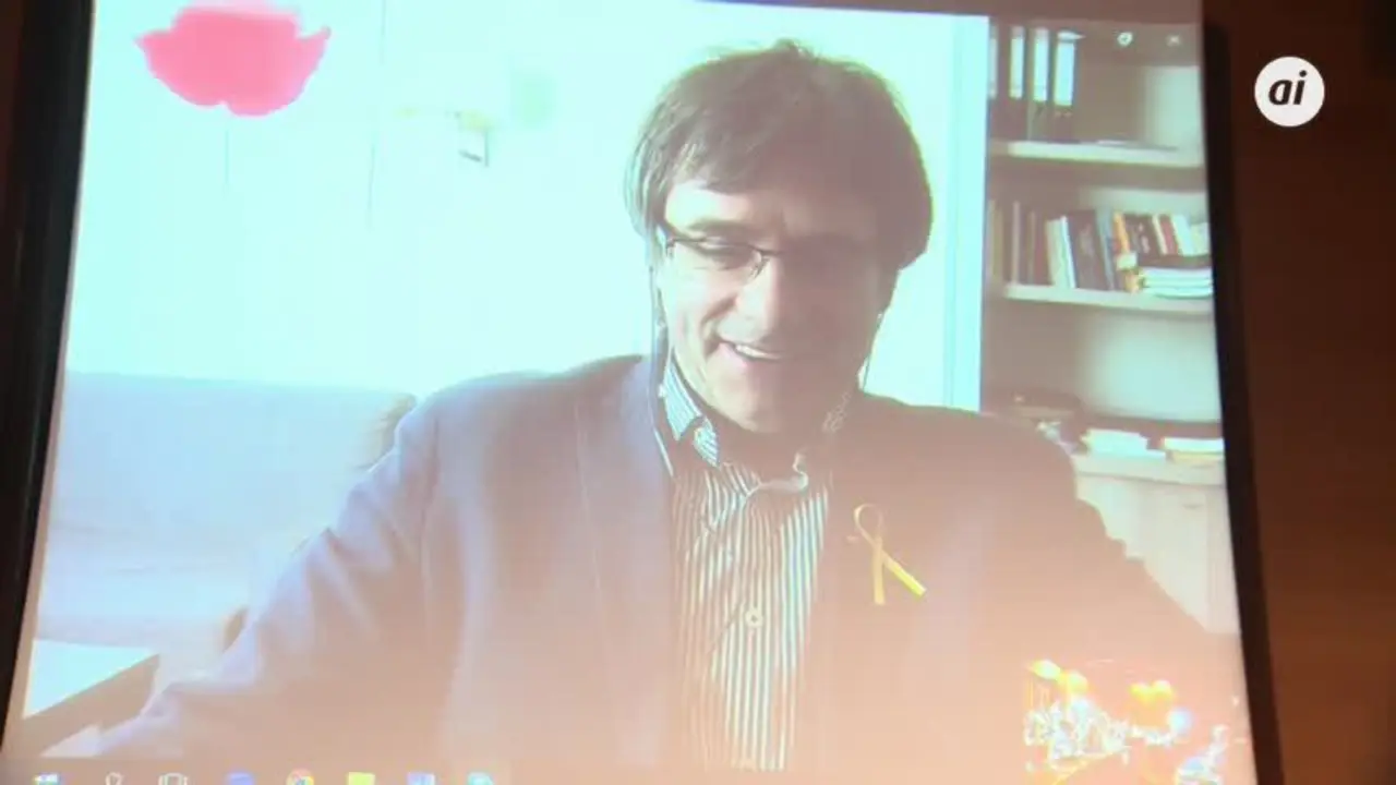 Torra y S&aacute;nchez se emplazan por tel&eacute;fono a reunirse "pronto"