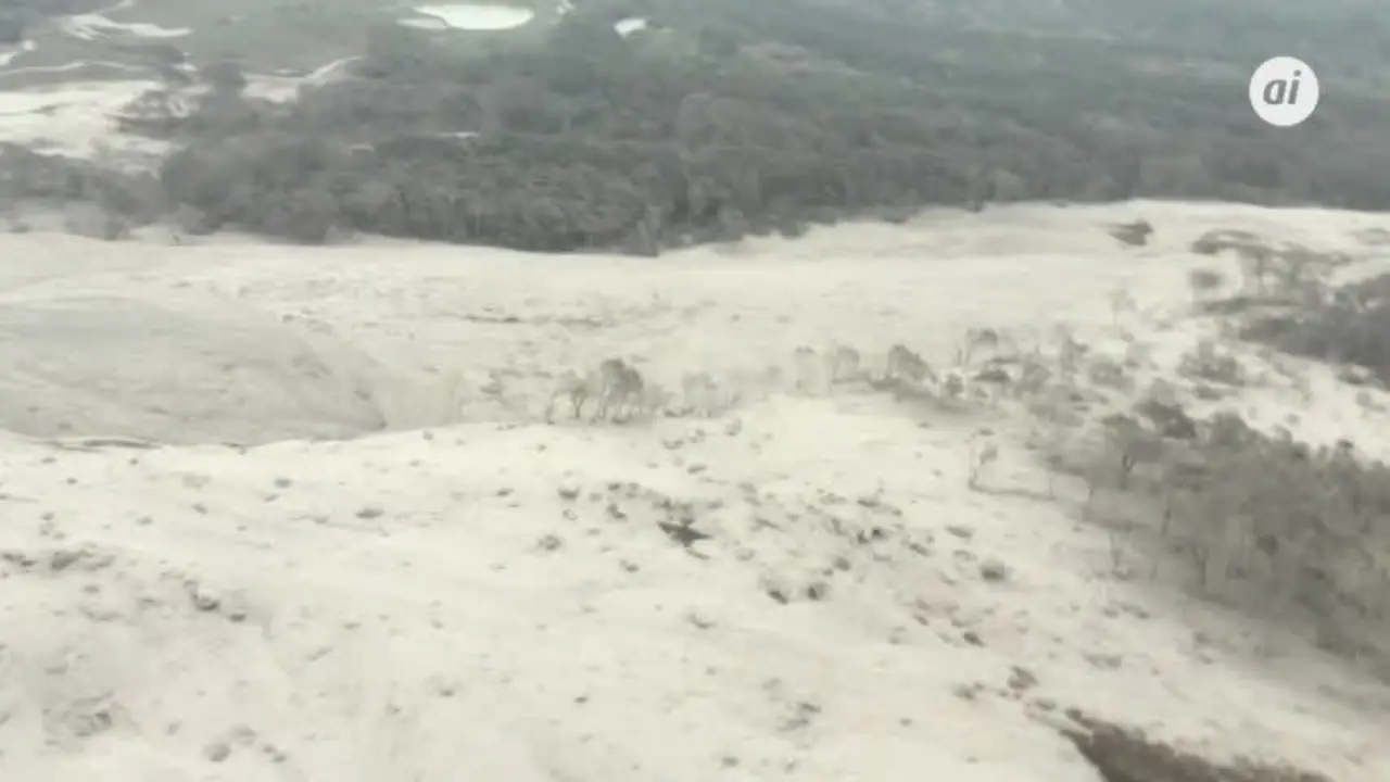 Guatemala declara "inhabitable" la zona cero de la erupci&oacute;n