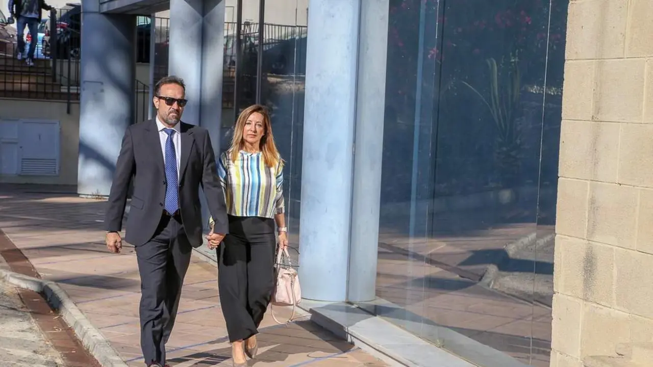 Ni &lsquo;suspicacias&rsquo;, ni debate; Pelayo &lsquo;echa un capote&rsquo; a Pacheco