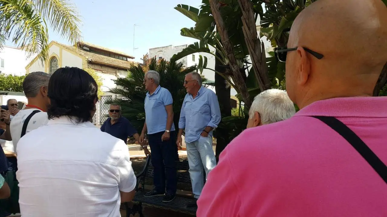 Los pensionistas este lunes en Peral - B. G. S. 