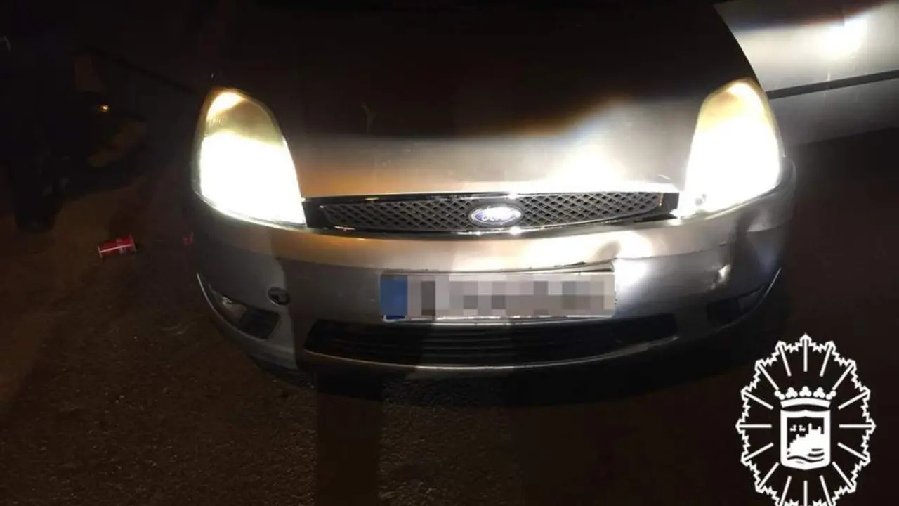 Menor, ebrio y sin carnet estrella su coche contra la Polic&iacute;a local