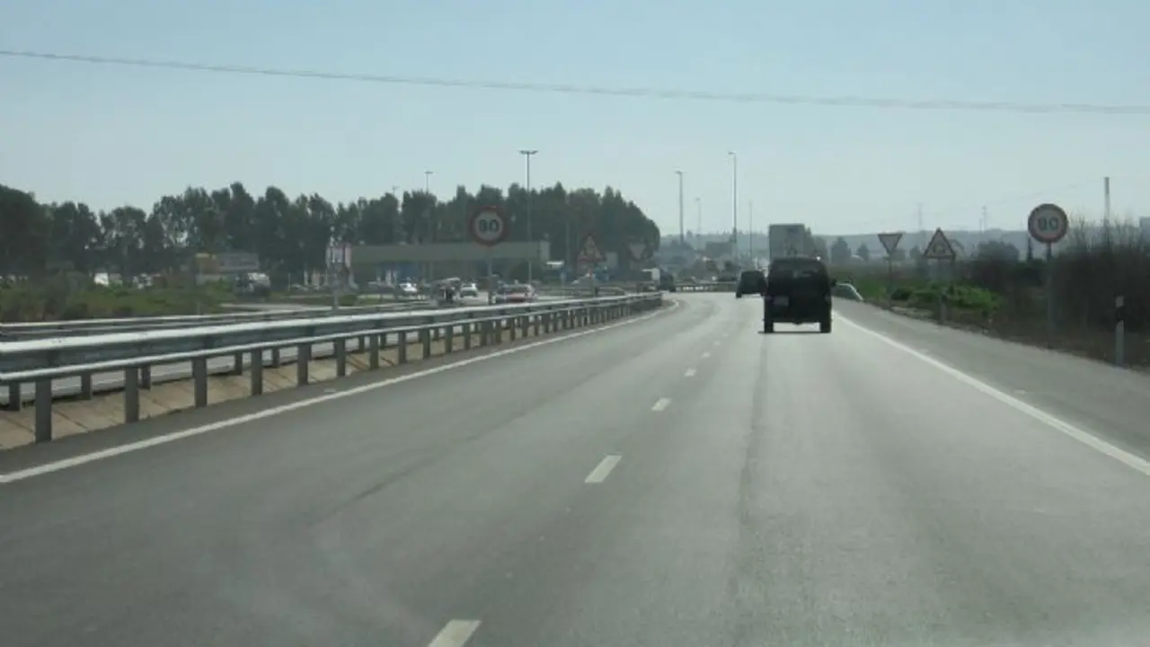 Imagen de la autopista. - 