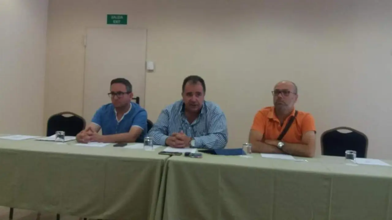 Miembros de Acaip. - VH