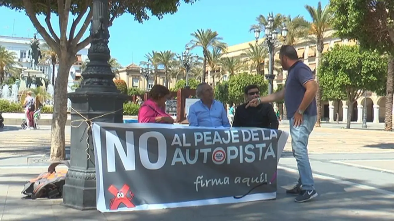 Recogida de firmas contra el peaje en Jerez - Ondaluz