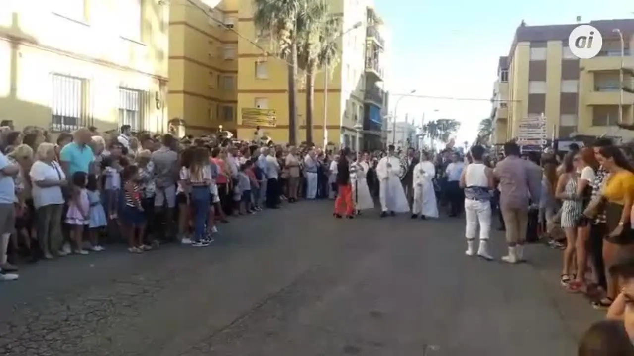 Un a&ntilde;o m&aacute;s las aguas de El Puerto est&aacute;n bajo su manto protector