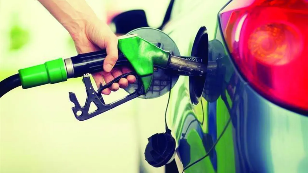 Alerta ante la subida de carburantes - Archivo