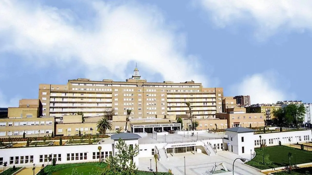 Hospital Virgen del Roc&iacute;o. - EP