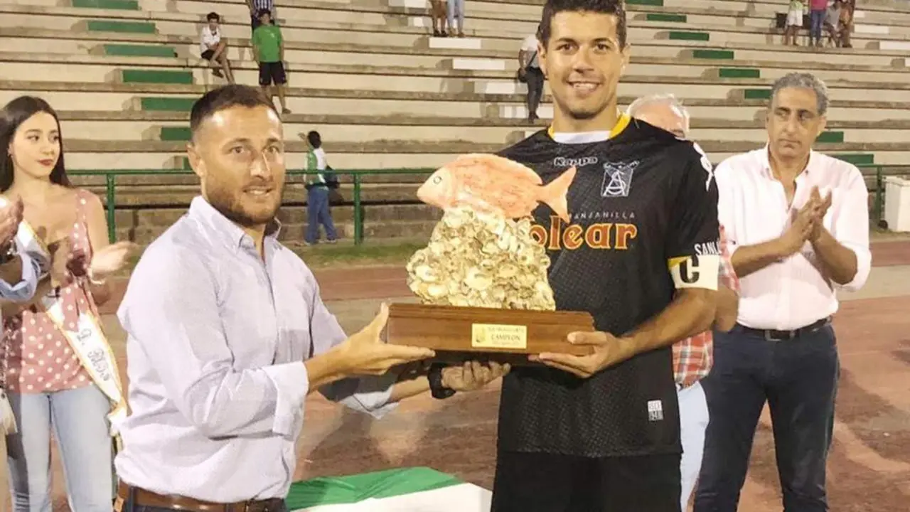 Pel&oacute;n recientemente en el Estadio Navarro Flores de Rota - ASCF