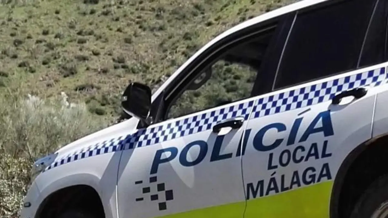 Polic&iacute;a local.  - VM