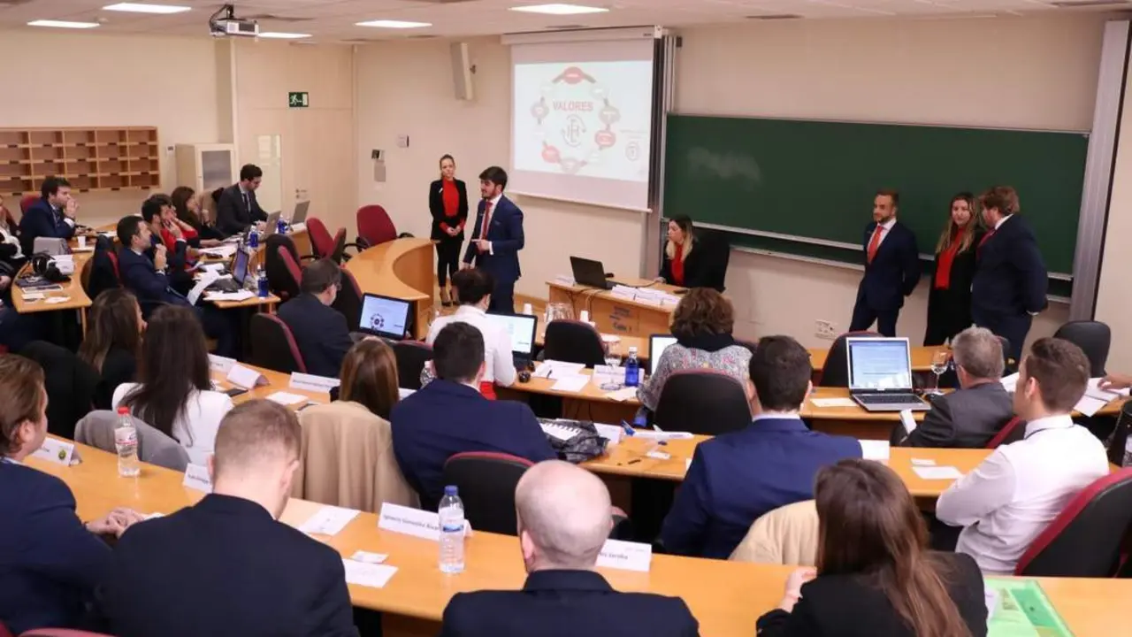Un m&aacute;ster del Instituto Cajasol - 