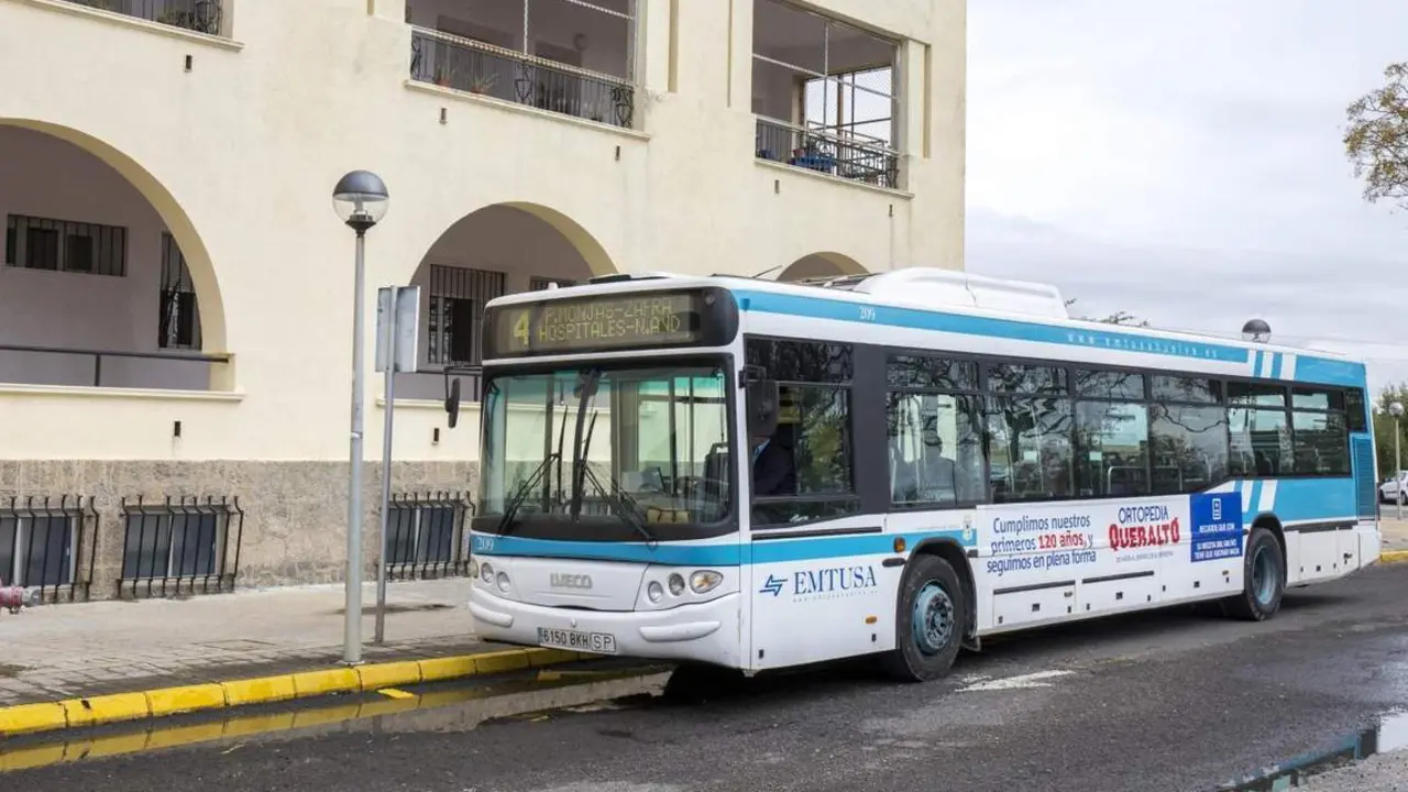 Autob&uacute;s urbano de Huelva. - VH