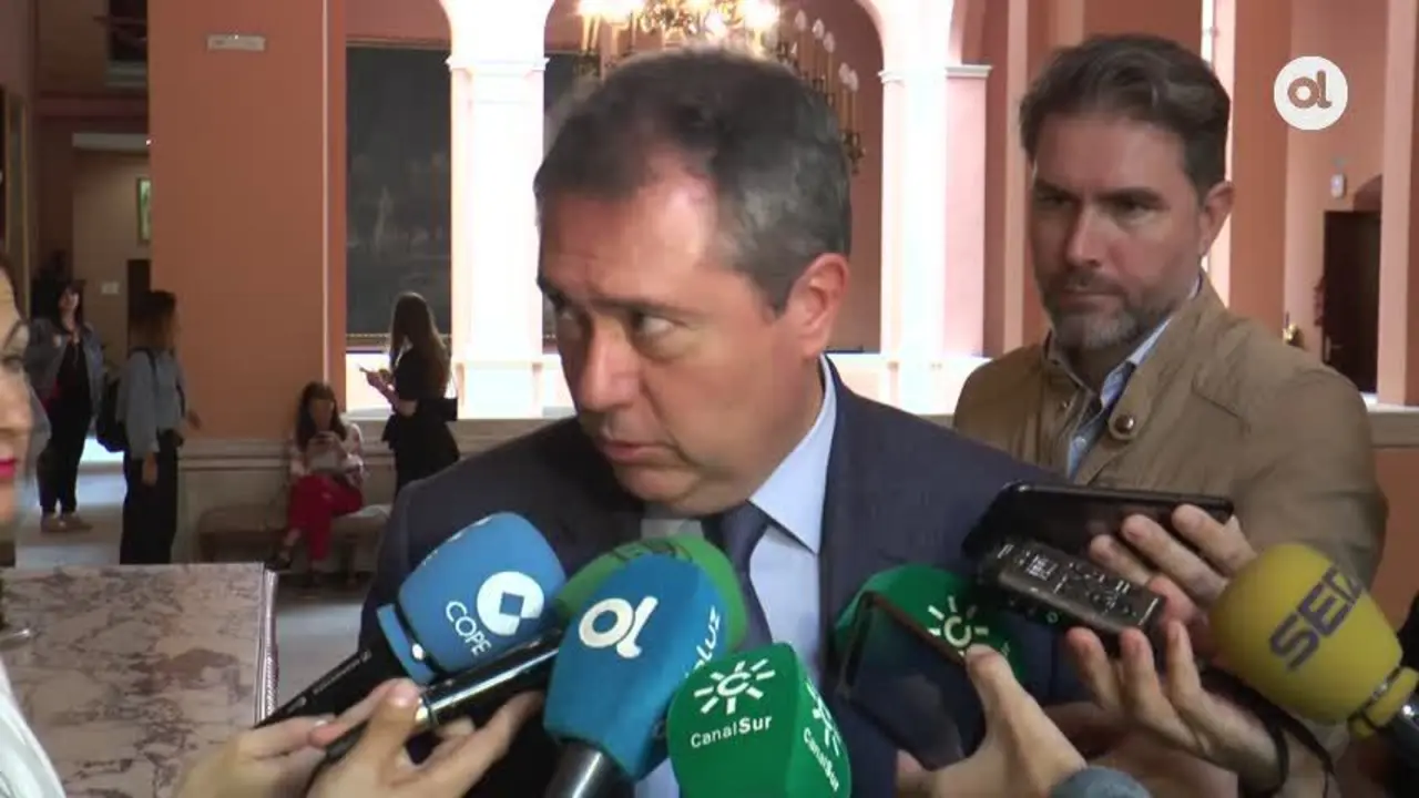 El alcalde justifica el "atasco puntual" en Torre Sevilla