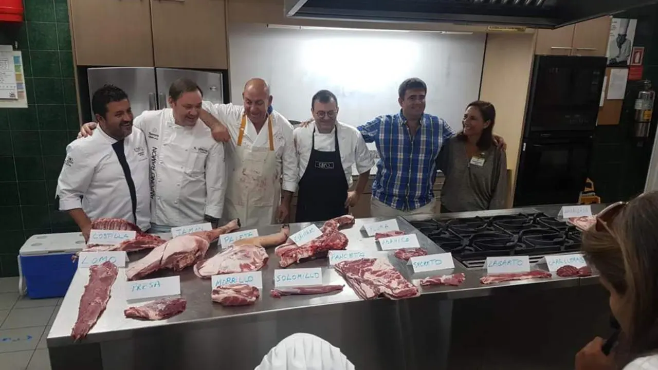 Cerdo ib&eacute;rico en Ecuador. - VH