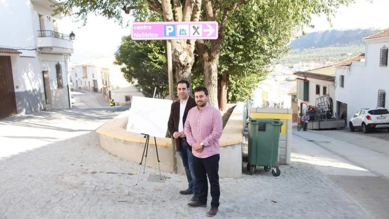 Visita a las obras realizadas en la calle Ancha.  - MAP