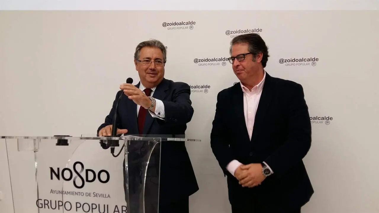 Zoido y Serrano, otra vez en el ojo del hurac&aacute;n. - EP/Archivo