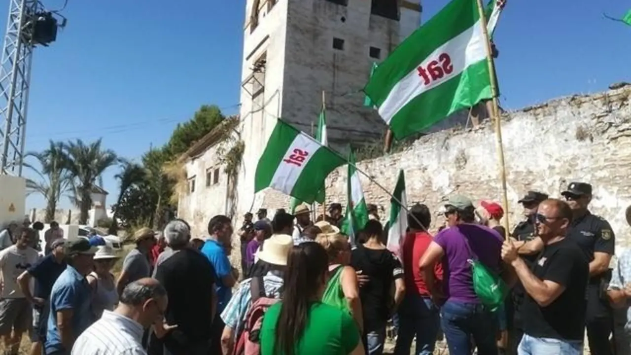 Movilizaci&oacute;n en el cortijo de Gambogaz. - EP