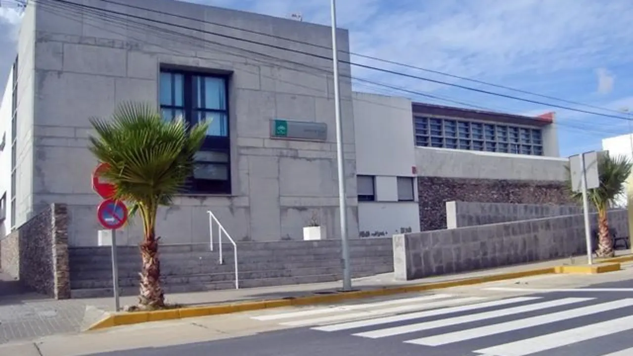 Centro salud de Bonares. - VH