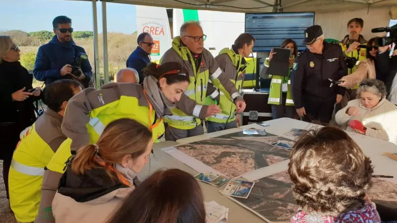 Recrean el derrame de un buque en la r&iacute;a de Huelva