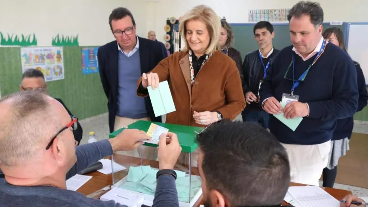F&aacute;tima B&aacute;&ntilde;ez. - VH