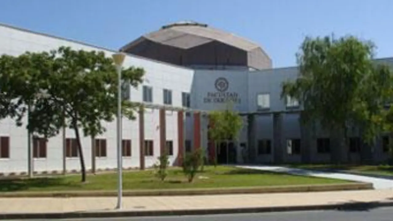 Universidad de Huelva. - VH