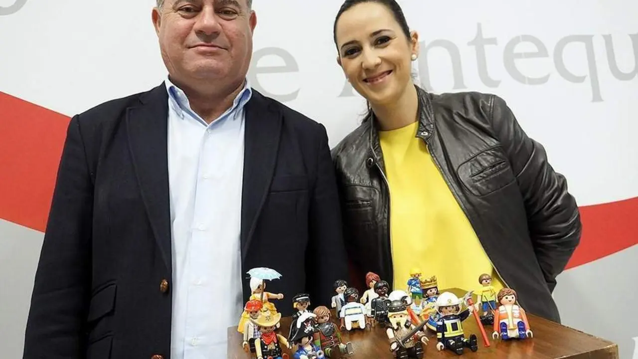 algunas de las figuras que de playmovil. - vm