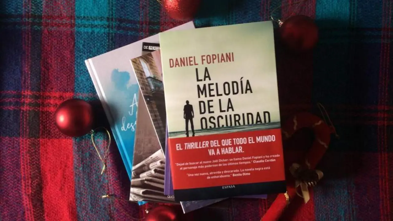 Regalar buena literatura siempre es un acierto.  - 