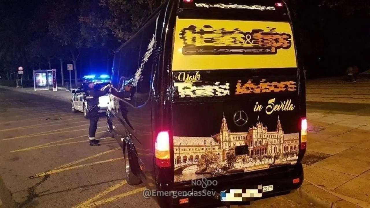 Autob&uacute;s denunciado. - Emergencias Sevilla