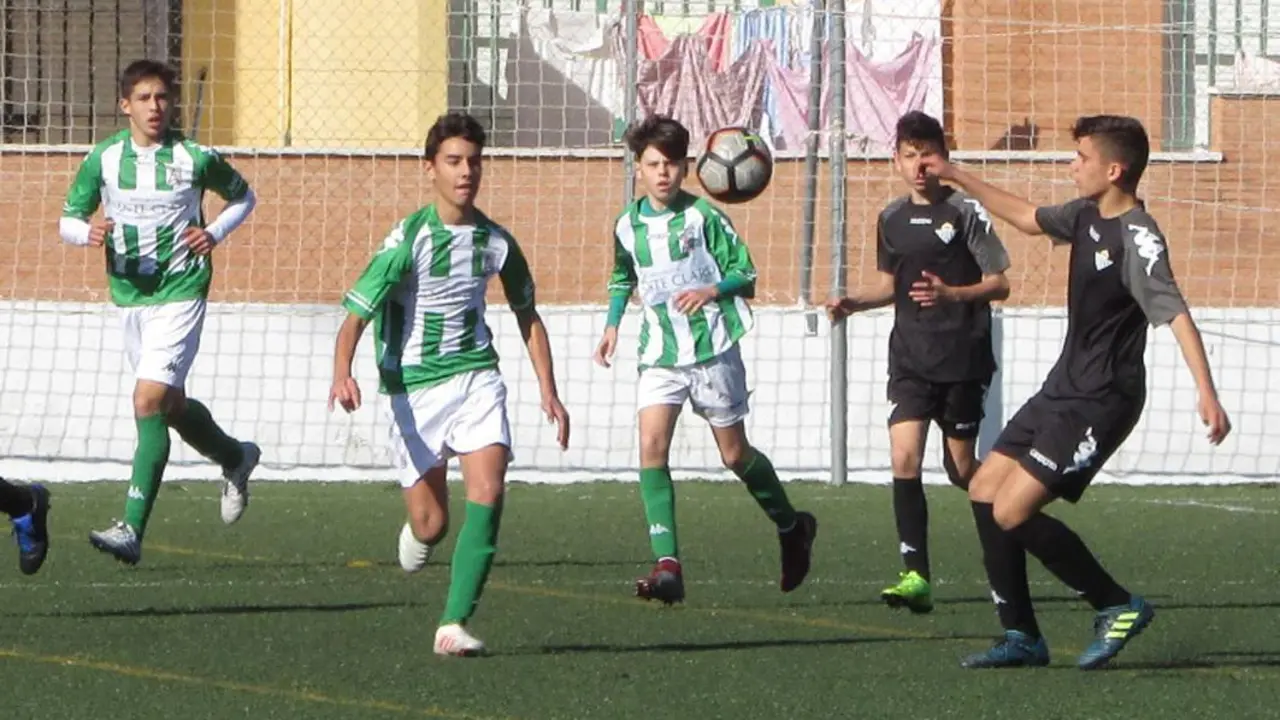 Una acci&oacute;n del partido - Ra&uacute;l J. Bustillos
