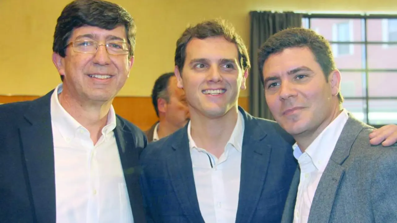 Juan Mar&iacute;n y Sergio Romero junto a Albert Rivera. - Archivo.