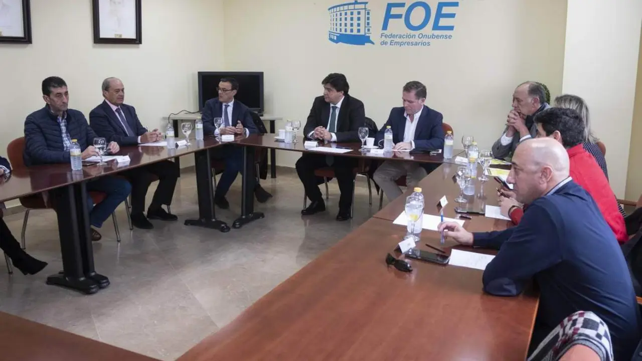 Reuni&oacute;n por las infraestructuras. - VH