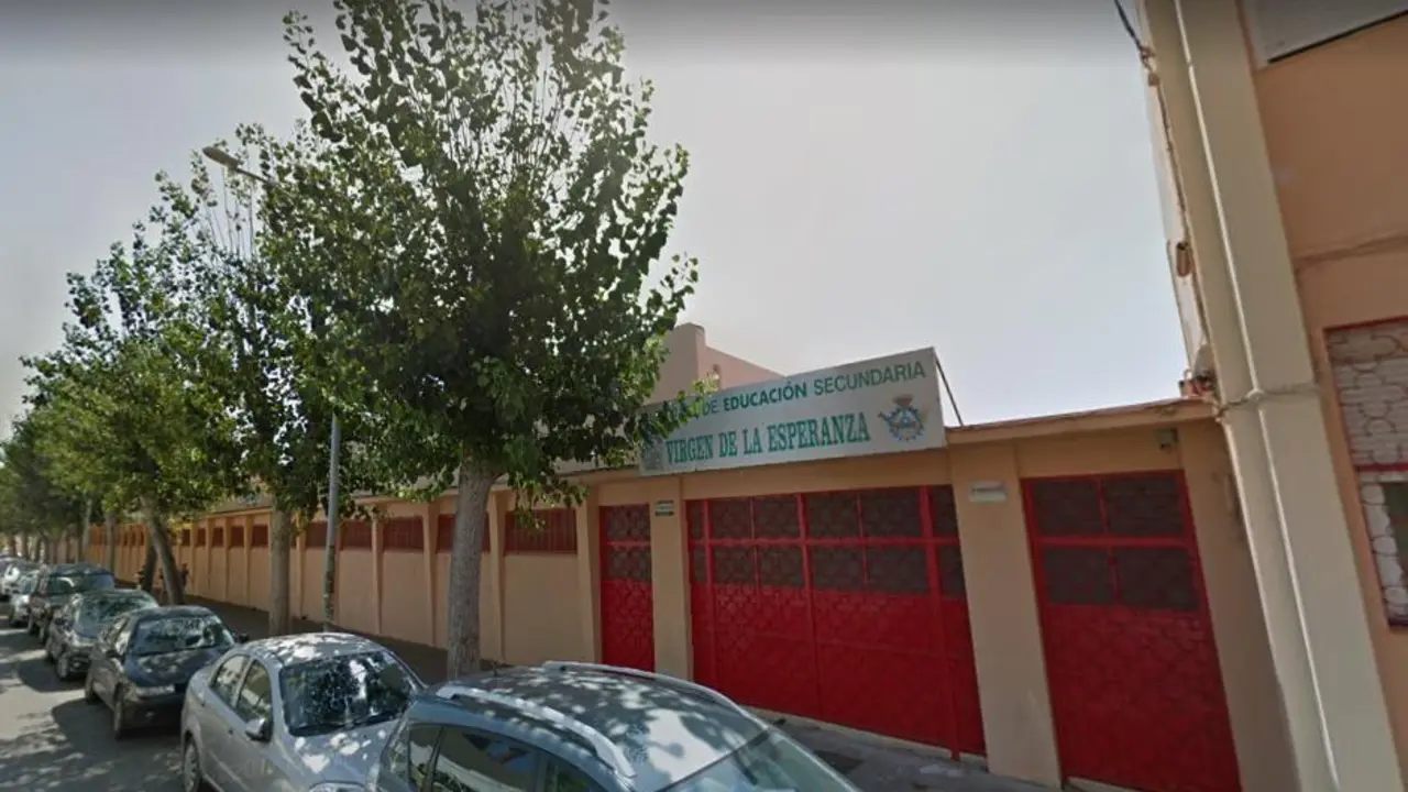 IES Virgen de la esperanza de la l&iacute;nea de la concepci&oacute;n (c&aacute;diz) - googlemaps
