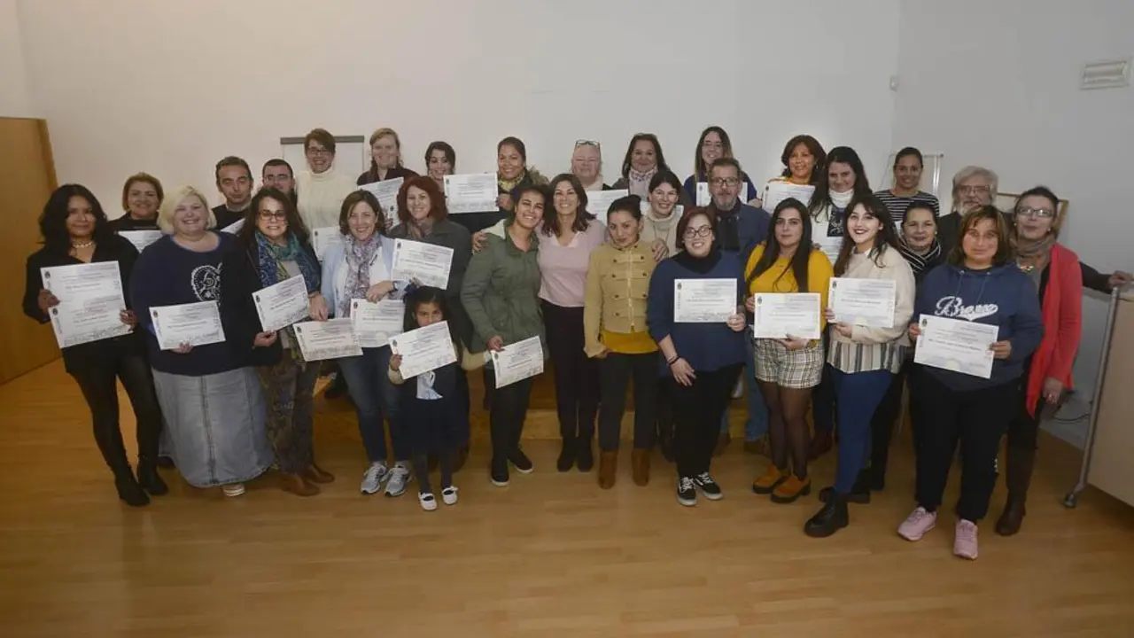 Entrega de diplomas. - AI