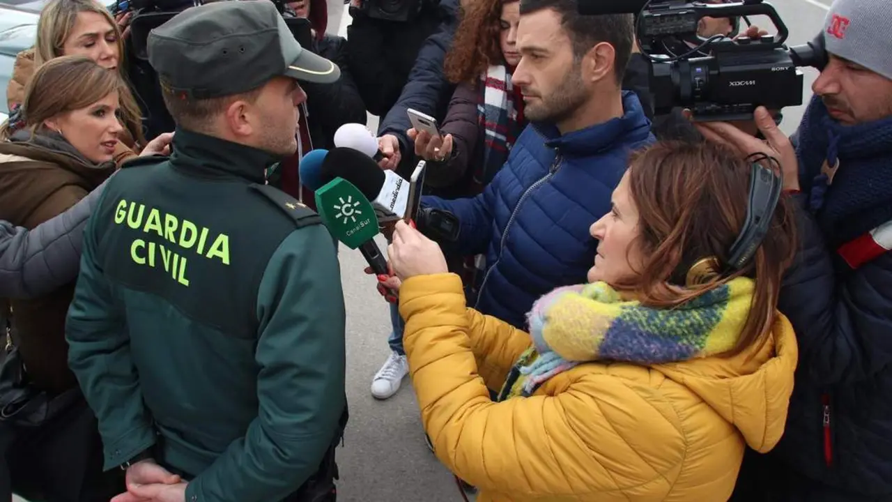 Rueda de prensa sobre el terreno. - EFE
