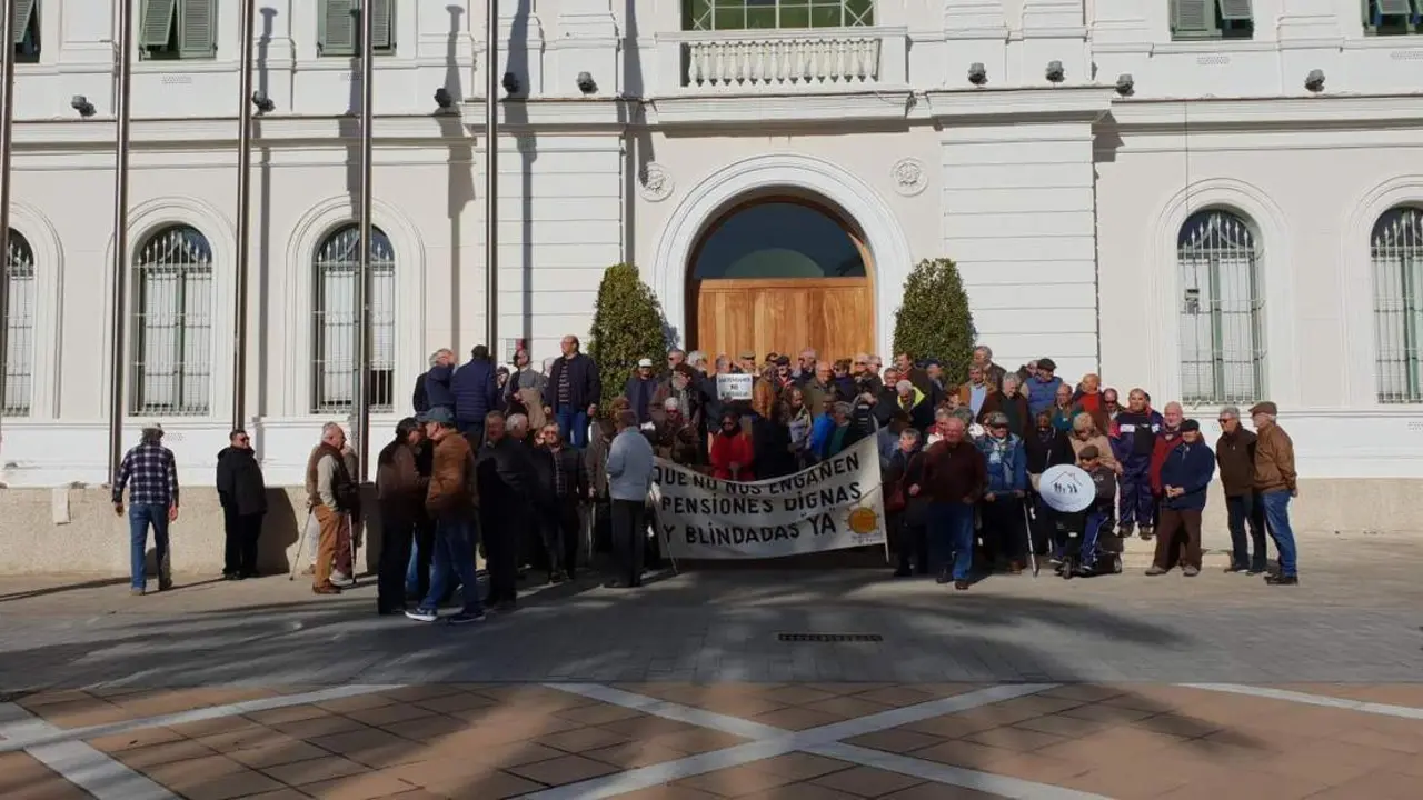 Los pensionistas, en Peral - B. G. S. 