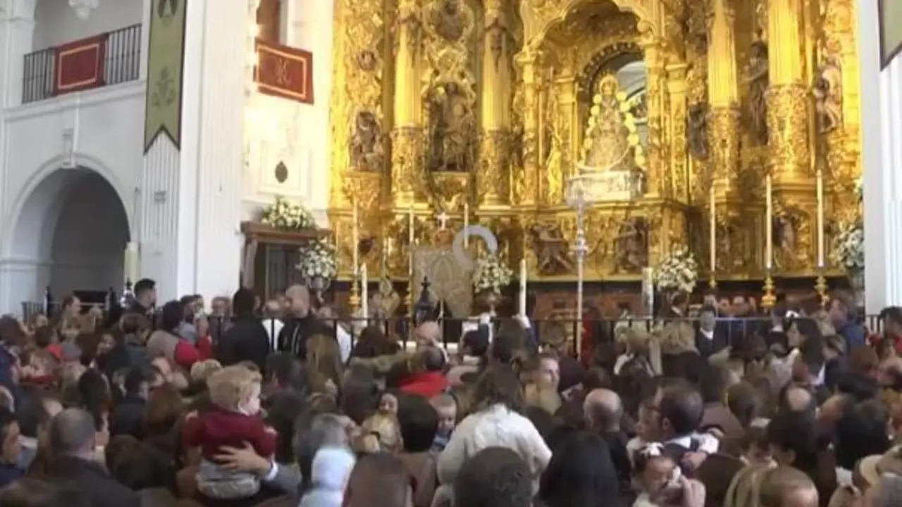 Candelaria Roc&iacute;o. - HERMANDAD MATRIZ