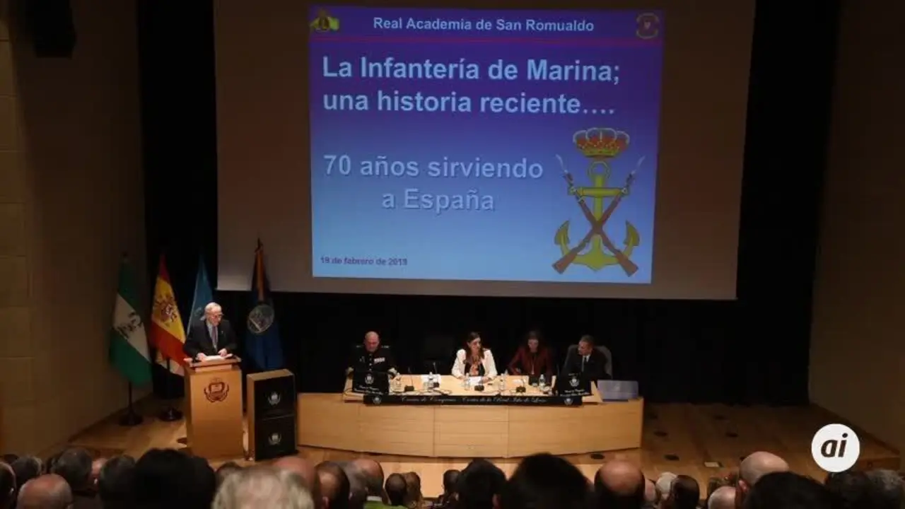 La Infanter&iacute;a de Marina, mir&aacute;ndola desde los &uacute;ltimos setenta a&ntilde;os