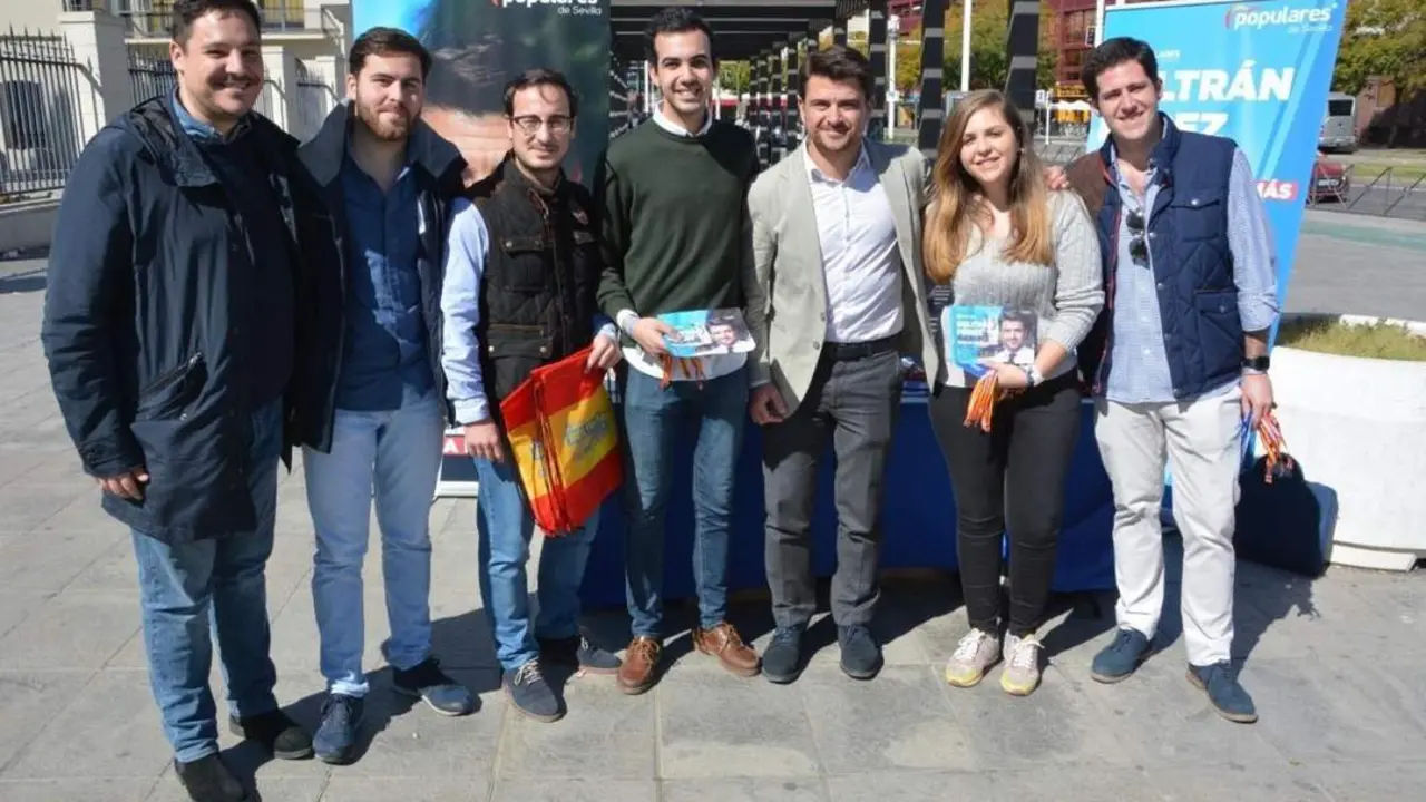 Beltr&aacute;n P&eacute;rez, en su visita al campus de Ram&oacute;n y Cajal, en Viapol. - PP