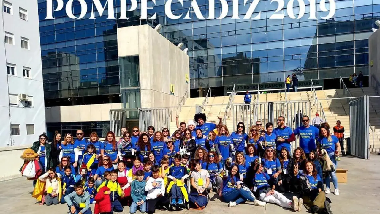 Los voluntarios. - Pompe.