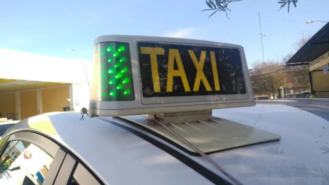 Un taxi en Sevilla. - MLV
