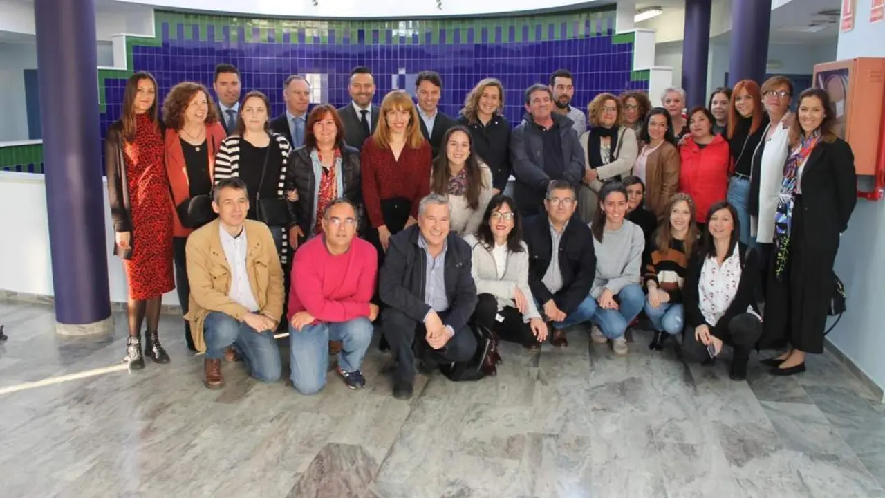 Encuentro lanzaderas de empleo. - VH